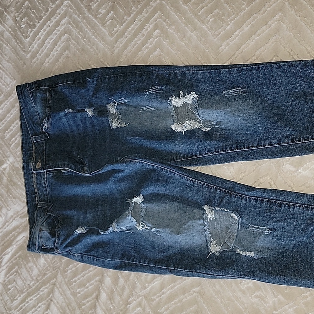 Distressed Jeans. Rips. Tears. Xxl. Rigged.